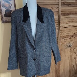 Vintage Alfred Dunner Gray Red Plaid Blazer with Black Collar 16